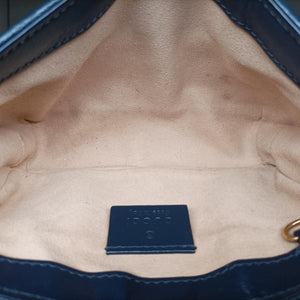 Pre-owned Gucci GG Marmont White×navy Leather 574969 shoulderbag | stylenewstar