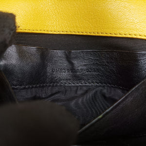 Pre-owned Yves Saint Laurent Baby Chai Yellow Leather 399289 shoulderbag | stylenewstar