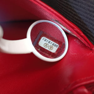 Secondhand Chanel Matelasse coco mark Red lambskin A33814 shoulderbag | stylenewstar