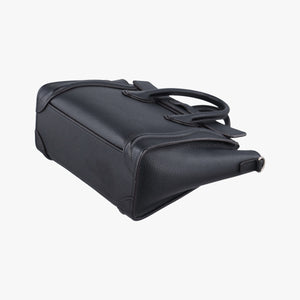 Pre-owned Celine Luggage nano Shopper Black Leather shoulderbag | stylenewstar