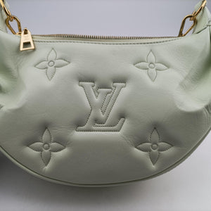 Secondhand Louis Vuitton Bubblegram Over the Moon VERT D’EAU Leather M20857 shoulderbag | stylenewstar