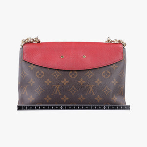 Secondhand Louis Vuitton SAINT PLACIDE brown×CERISE Monogram Canvas×calf leather M43713 shoulderbag | stylenewstar