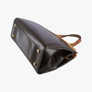 Secondhand Louis Vuitton Brea GM TERRE D’OMBRE Vernis shoulderbag | stylenewstar