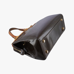 Secondhand Louis Vuitton Brea GM TERRE D’OMBRE Vernis shoulderbag | stylenewstar