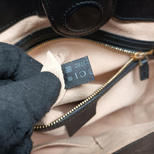 Pre-owned Gucci GG Supreme Bee Black× Beige PVC coated canvas×leather 473887 handbag | stylenewstar