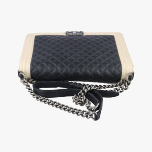 Vintage Chanel BOY CHANEL Black×beige lambskin A67087 shoulderbag | stylenewstar