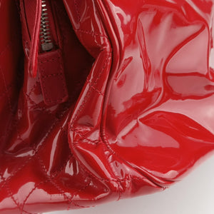 Pre-owned Chanel Paris-Venice Vinyl Lipstick Ligne Red Patent A47926 shoulderbag | stylenewstar