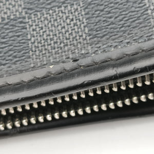 Pre-owned Louis Vuitton TADAO Noir Damier Graphite N51192 handbag | stylenewstar