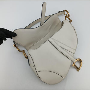 Pre-owned Christian Dior Saddle White Leather handbag | stylenewstar