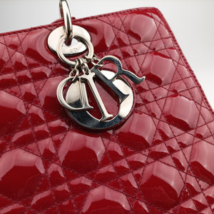 Pre-owned Christian Dior Lady Dior Red patent shoulderbag | stylenewstar