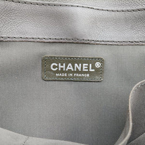 Pre-owned Chanel BOY CHANEL Grey leather A67948 shoulderbag | stylenewstar