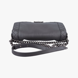 Pre-owned Chanel BOY CHANEL Grey leather A67948 shoulderbag | stylenewstar