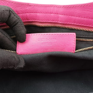 Secondhand Balenciaga Classic City Pink leather shoulderbag | stylenewstar