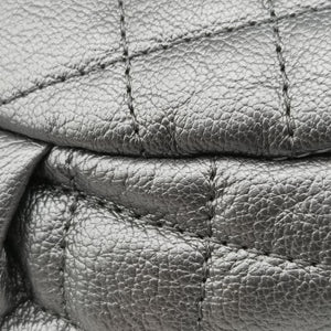 Pre-owned Chanel Matelasse Silver Leather A94102 bum bag/waist bag | stylenewstar