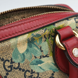 Pre-owned Gucci GG Blooms beige×Multicolour PVC coated canvas 546312 shoulderbag | stylenewstar