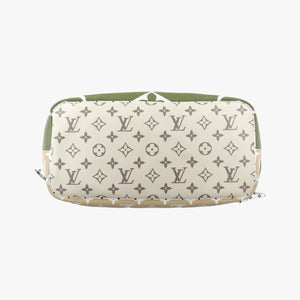 Pre-owned Louis Vuitton Neverfull MM Green Monogram Giant M44568 shoulderbag | stylenewstar