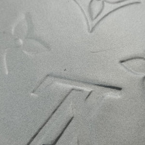 Vintage Louis Vuitton Pochette Felice Silver Vernis M68648 shoulderbag | stylenewstar