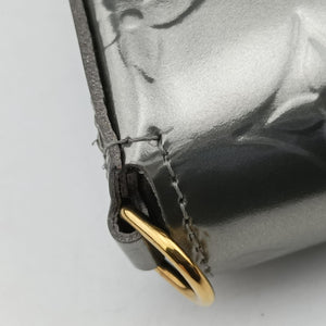 Vintage Louis Vuitton Pochette Felice Silver Vernis M68648 shoulderbag | stylenewstar