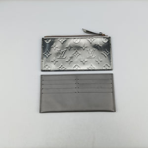 Vintage Louis Vuitton Pochette Felice Silver Vernis M68648 shoulderbag | stylenewstar