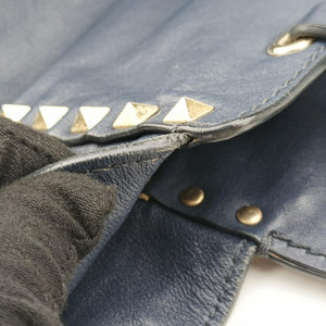 Pre-owned Valentino Rockstud Navy Leather shoulderbag | stylenewstar