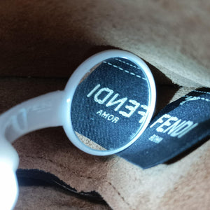 Secondhand Fendi Touch Beige Leather 8BT349 shoulderbag | stylenewstar