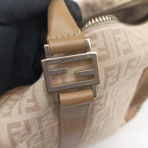 Pre-owned Fendi Zucchino Forever Bauletto beige canvas 8BL063 handbag | stylenewstar