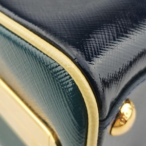 Pre-owned Prada Pyramid Navy×Green Patent handbag | stylenewstar
