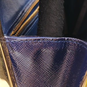 Pre-owned Prada Pyramid Navy×Green Patent handbag | stylenewstar