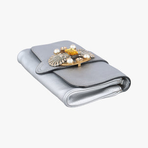 Pre-owned Miu Miu Miu Lady Silver Leather shoulderbag | stylenewstar