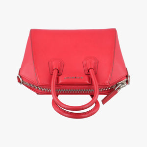 Pre-owned Givenchy Antigonamini Red leather shoulderbag | stylenewstar