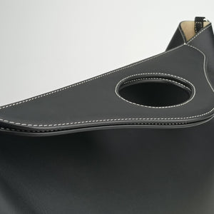 Pre-owned Burberry Soft Pocket Tote Black leather shoulderbag | stylenewstar