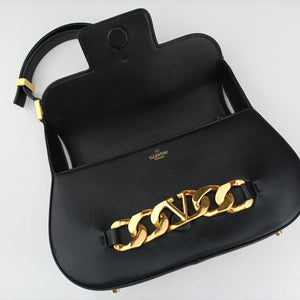 Secondhand Valentino VLogo Black Leather shoulderbag | stylenewstar