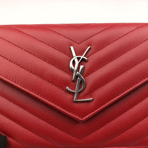 Pre-owned Yves Saint Laurent Cassandra Envelope Red Caviar Skin 393953 shoulderbag | stylenewstar