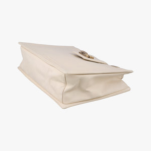 Vintage Chanel Jetsetter Boy Shopping White Leather A66714 shoulderbag | stylenewstar