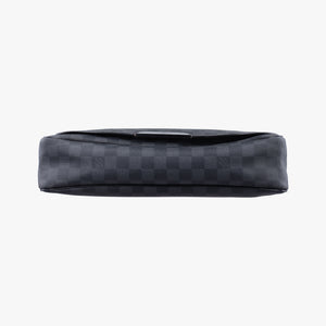 Pre-owned Louis Vuitton DANIEL MM Noir Damier Graphite N58029 shoulderbag | stylenewstar