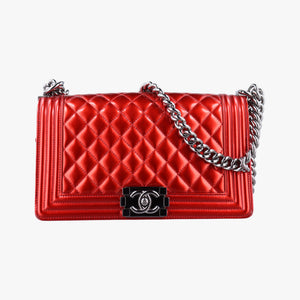 Pre-owned Chanel BOY CHANEL Red Patent A67086 shoulderbag | stylenewstar
