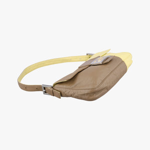 Pre-owned Fendi Baguette Brown × Yellow Leather 26424 handbag | stylenewstar