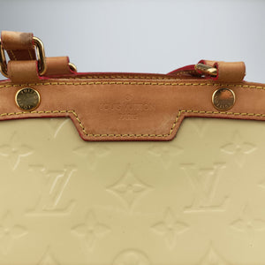 Pre-owned Louis Vuitton Brea MM Dunne Vernis M90180 shoulderbag | stylenewstar