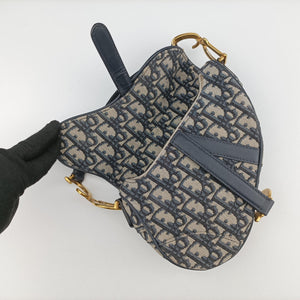 Pre-owned Christian Dior Saddle Navy Jacquard handbag | stylenewstar