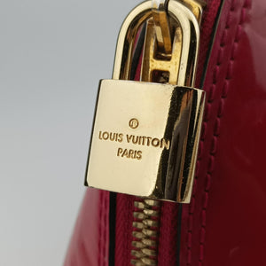 Vintage Louis Vuitton Alma PM pomme d'amour Vernis M90096 handbag | stylenewstar