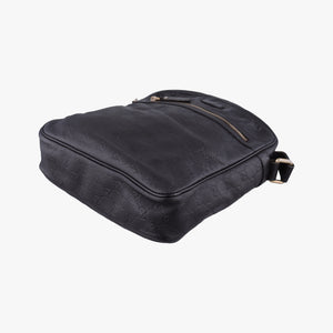 Secondhand Gucci Guccissima Messenger Black Leather 201448 shoulderbag | stylenewstar