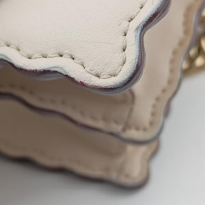 Pre-owned Fendi KAN I White Leather 8BT283 shoulderbag | stylenewstar