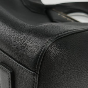 Pre-owned Givenchy Antigona Medium Black leather shoulderbag | stylenewstar
