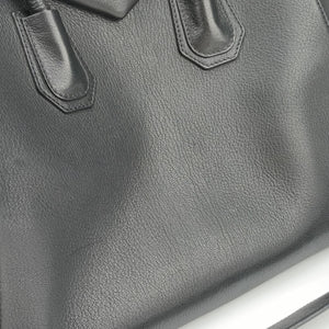 Pre-owned Givenchy Antigona Medium Black leather shoulderbag | stylenewstar