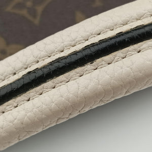 Pre-owned Louis Vuitton Double V Bag Brown × Creme Monogram Canvas × Grained Leather M54155 shoulderbag | stylenewstar
