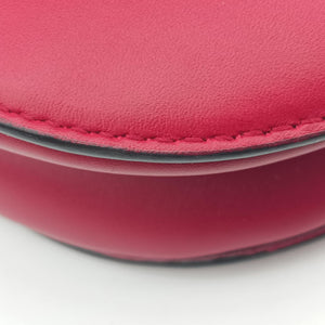 Pre-owned Christian Dior Saddle Red Leather handbag | stylenewstar