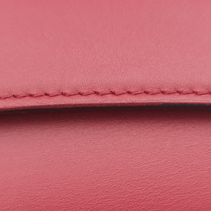 Pre-owned Christian Dior Saddle Red Leather handbag | stylenewstar