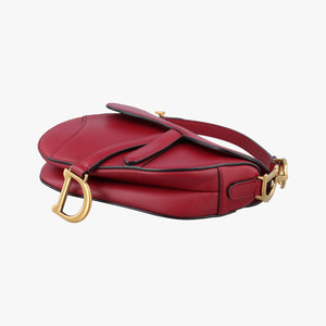 Pre-owned Christian Dior Saddle Red Leather handbag | stylenewstar