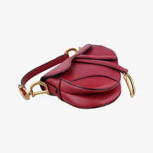 Pre-owned Christian Dior Saddle Red Leather handbag | stylenewstar
