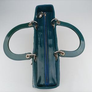 Pre-owned Christian Dior Lady Dior Blue Patent Leather shoulderbag | stylenewstar